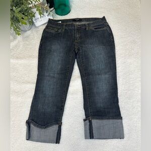Daisy Fuentes cropped jeans. Women’s size 8P.